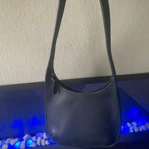 Vintage Coach 9020 NAVY Leather Ergo Bag Medium Size. Hard to find color!